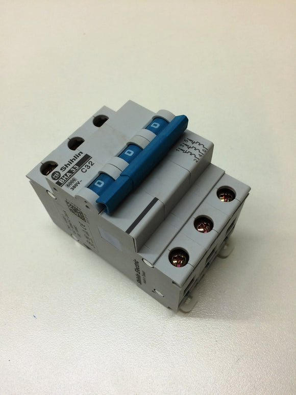 SNX nVentor CNC Router Circuit Breaker 32A